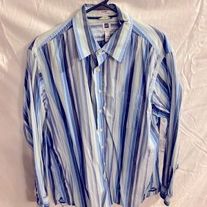 Gap, Men’s XL classic Oxford.